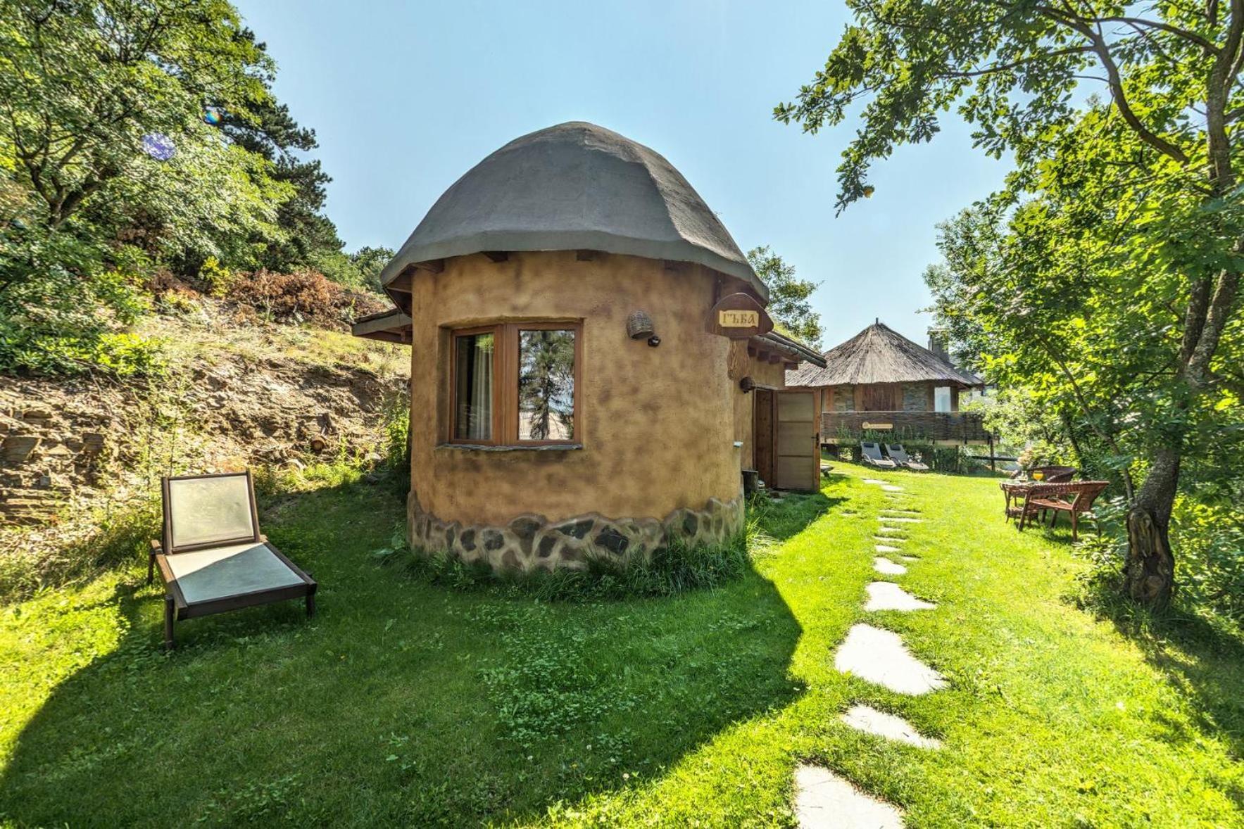 Valentina Castle Bed & Breakfast Ognyanovo  Exterior photo